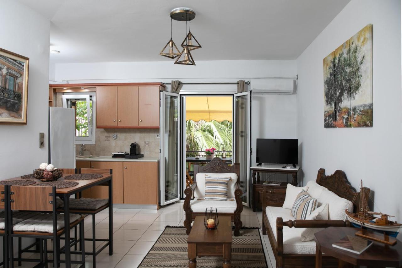 Aegina Town Apartment , With Private Parking Luaran gambar