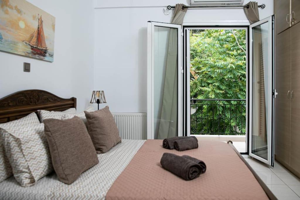 Aegina Town Apartment , With Private Parking Luaran gambar