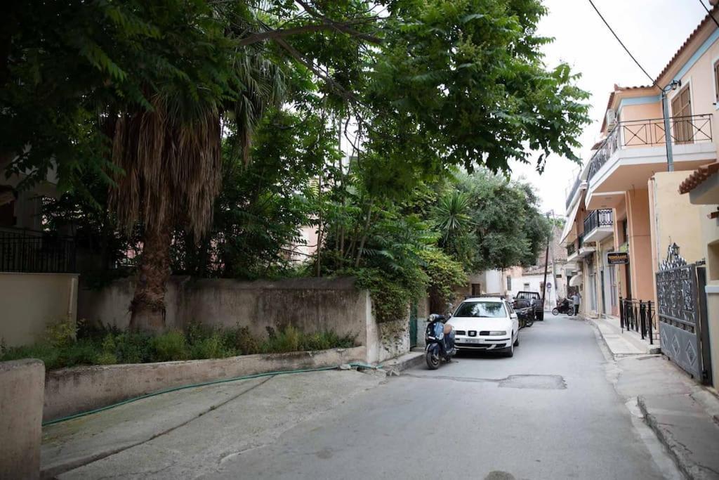 Aegina Town Apartment , With Private Parking Luaran gambar
